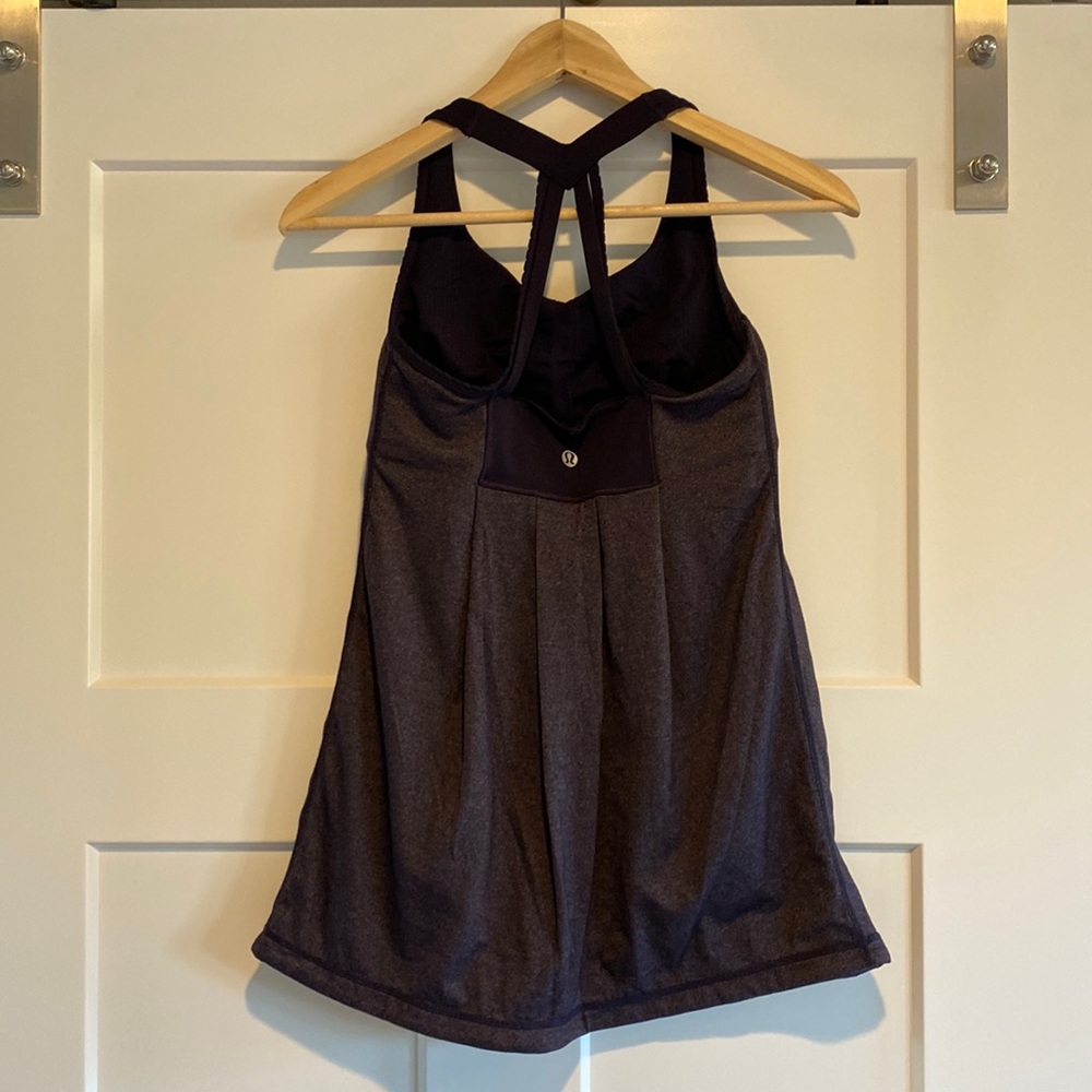 Lululemon Tank - built in bra
